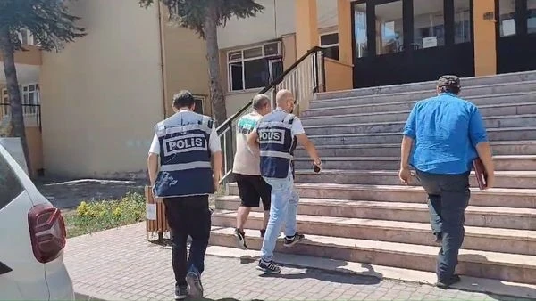 14 yıl kesinleşmiş cezası bulunan firari Sındırgı’da yakalandı
