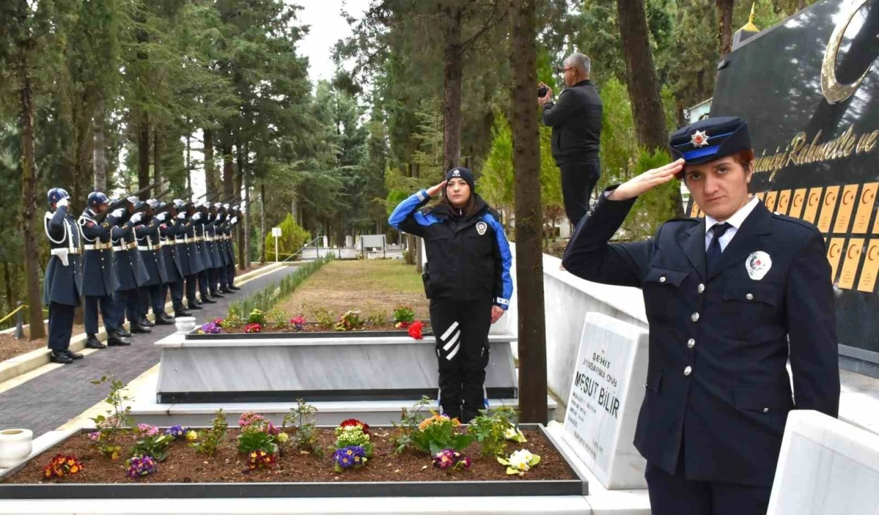 18 Mart Şehitleri Anıldı ve Çanakkale Deniz Zaferi’nin 110’uncu yılı kutlandı
