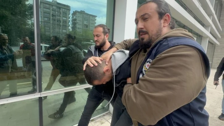 2 çocuk annesi kadını boğazını keserek öldüren şahıs adliyeye sevk edildi
