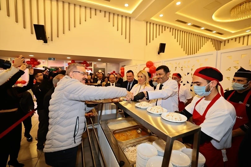 3 Kent Lokantası iftarda da Denizlililere sıcak yemek sunacak
