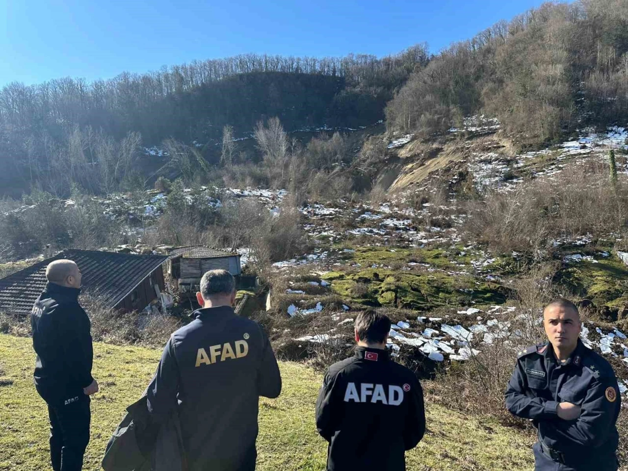 AFAD Başkan Yardımcısı Bozkurt, heyelan bölgesinde
