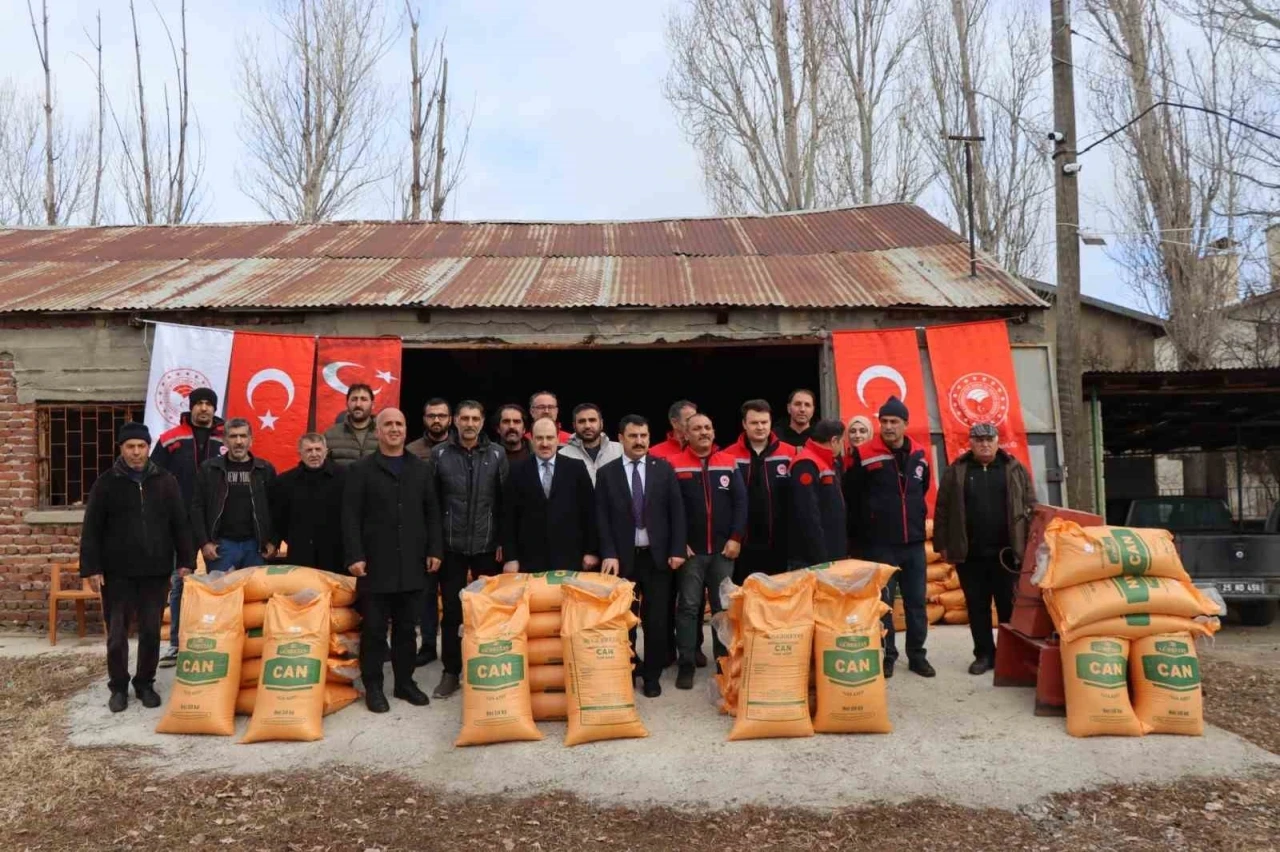 Afetzede çiftçilere gübre desteği
