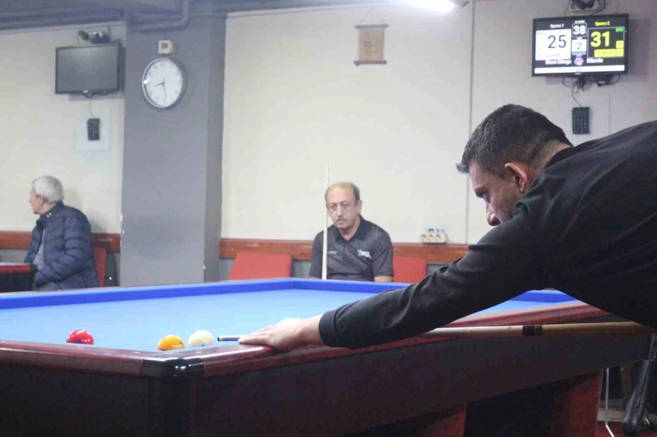 Afyon Basın Cemiyeti 3 Bant Bilardo Turnuvası sona erdi
