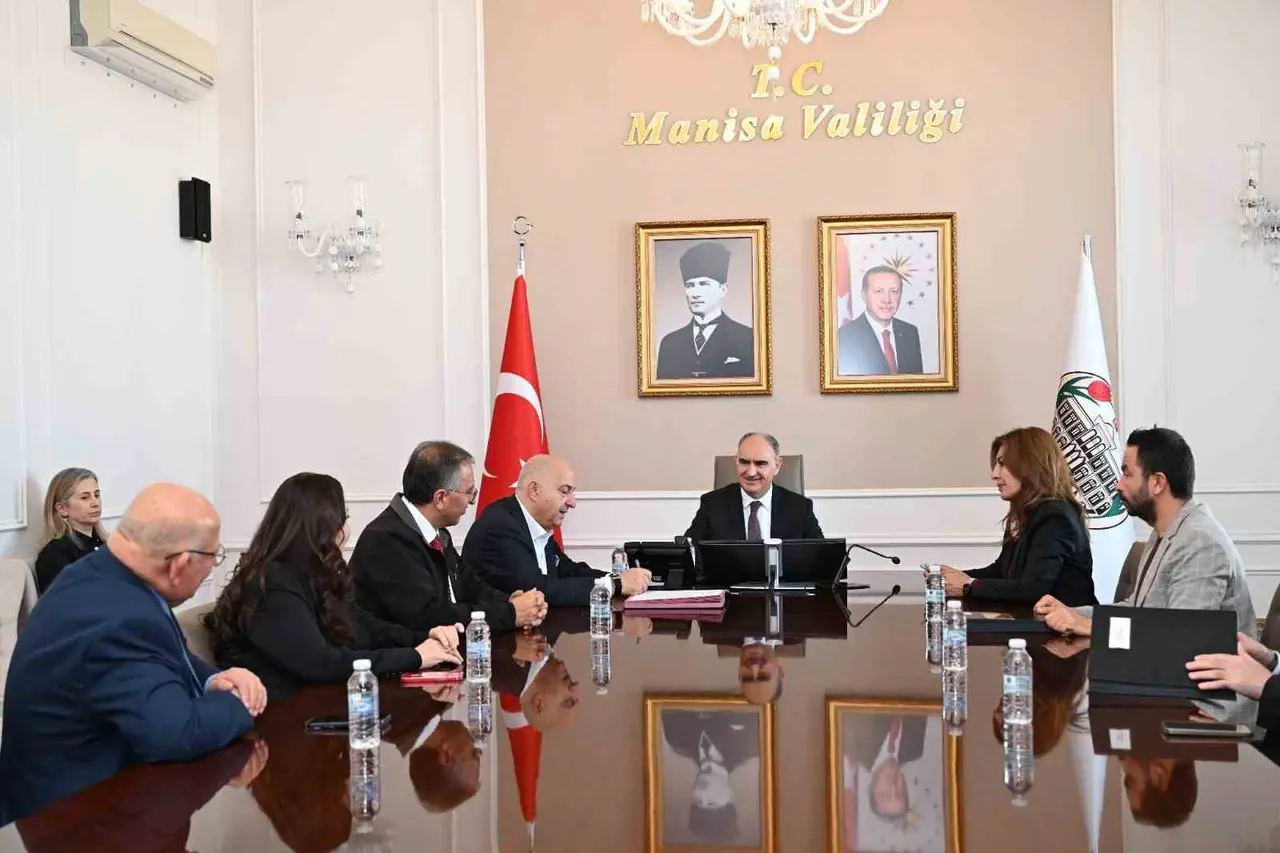 Manisa’da 14 çocuğa daha yuva olacak iki yeni çocuk evi açılıyor