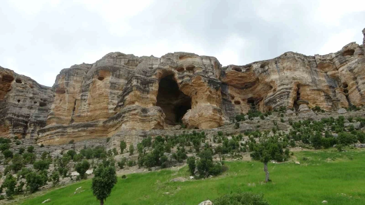 Akçadağ "Küçükkürne mağaraları" turizme kazandırılacak
