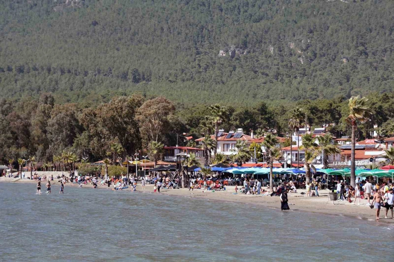 Akyaka’da deniz sezonu açıldı
