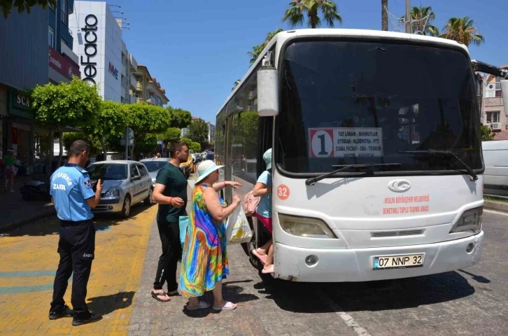 Alanya’da halk otobüsleri ve taksiler denetlendi
