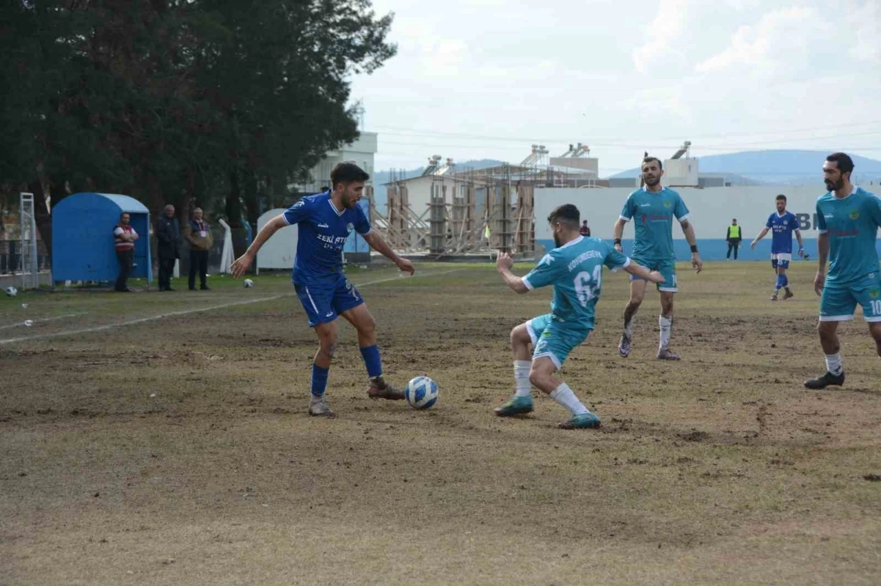 Aliağa Helvacı Spor: 4 - Koyundere Gençlik Spor: 0
