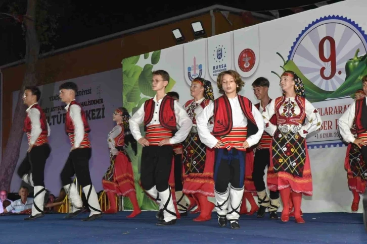 Altın Biber Festivali’nde folklör şöleni
