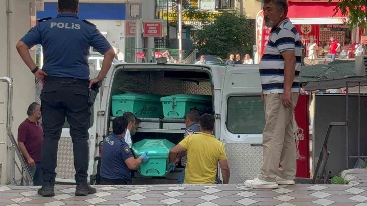 Ankara’da boşanma aşamasındaki kadın evinde ölü bulundu
