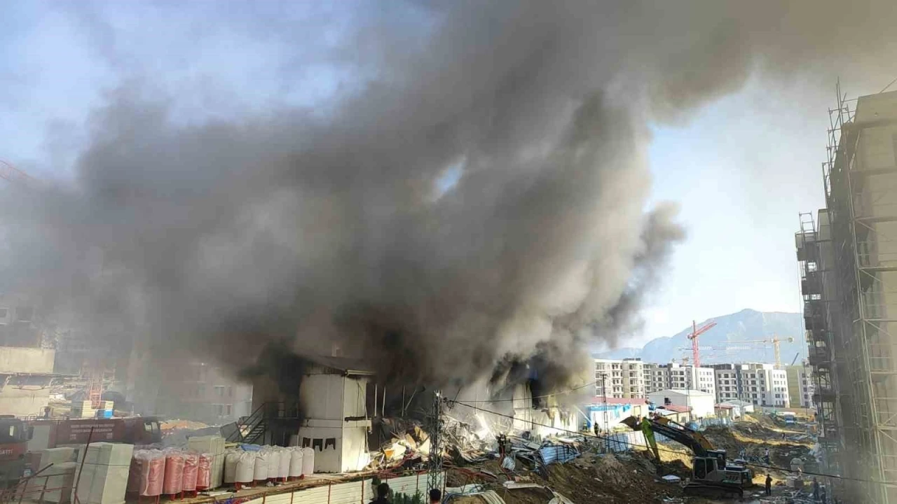 Antakya’da yaşanan yatakhane yangınıyla ilgili soruşturma başlatıldı
