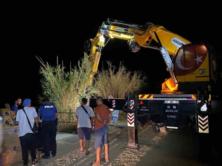 Antalya’da tur teknesi gerginliği
