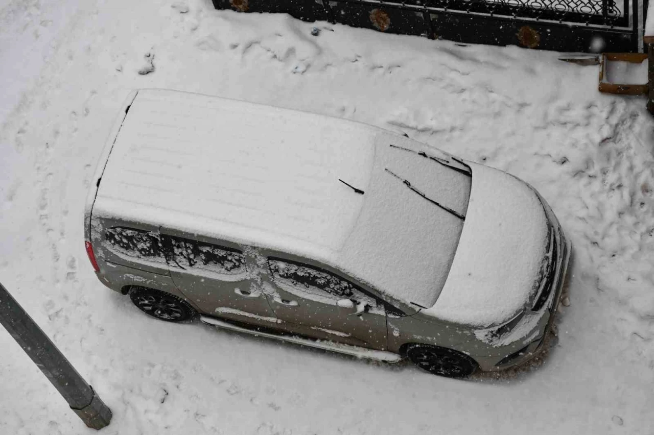 Ardahan’da kar yağışı etkili oldu
