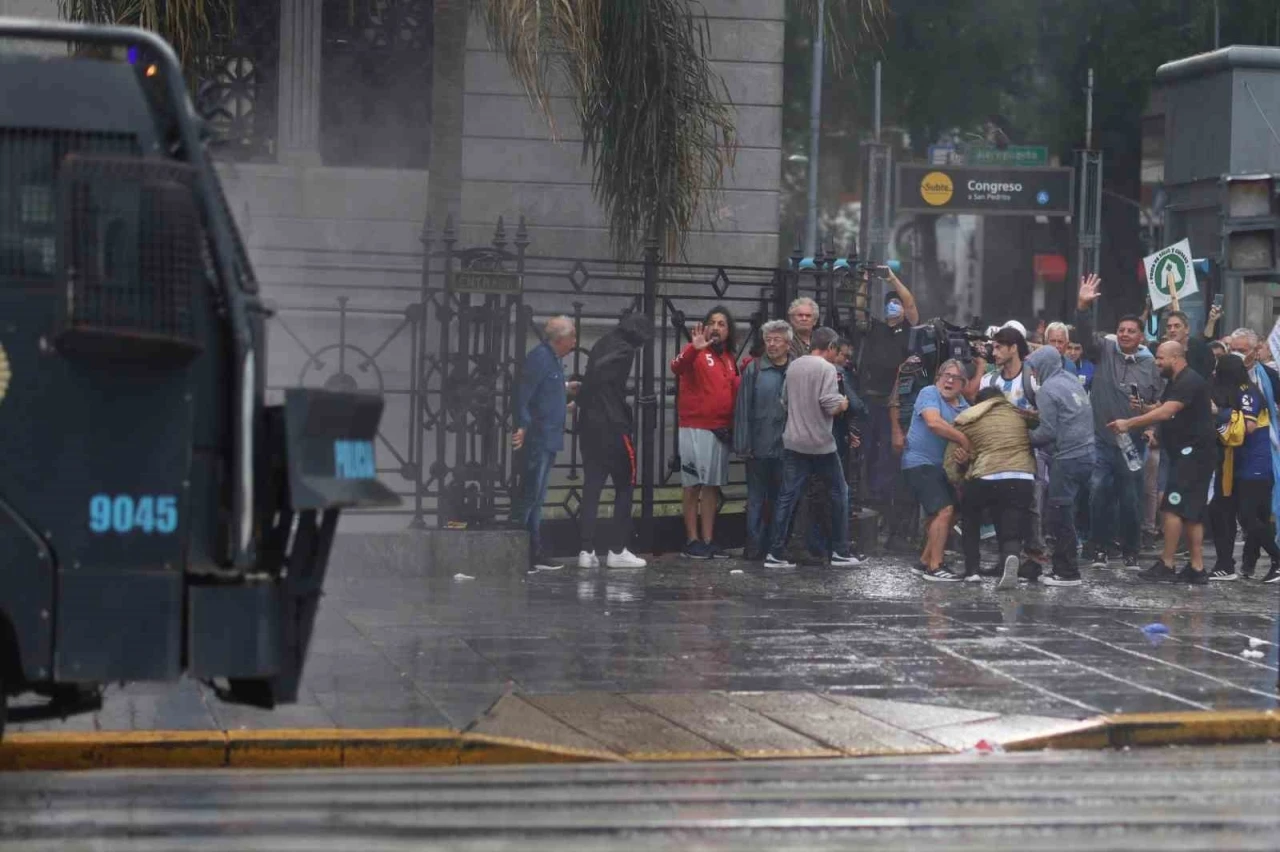 Arjantin’de "kemer sıkma" politikasına protesto
