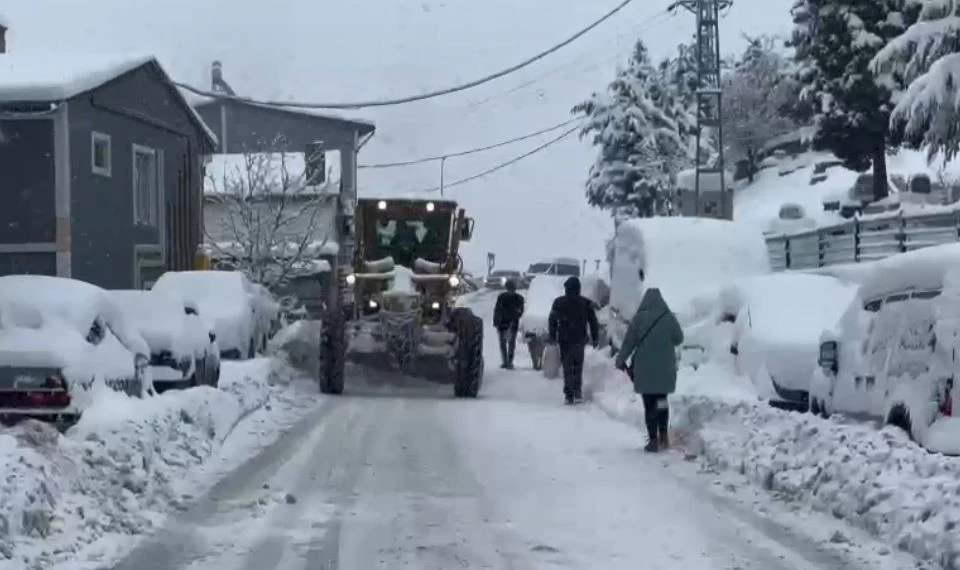 Artvin’de kar kalınlığı 2 metreyi aştı
