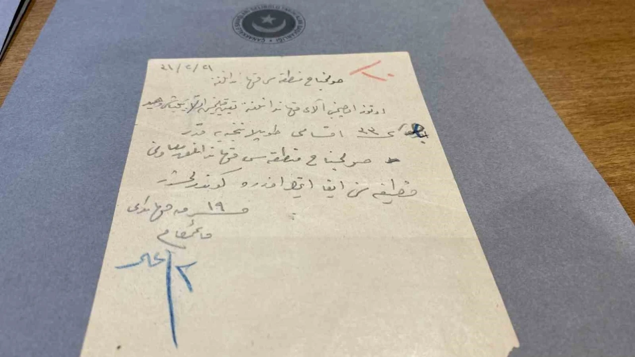 Atatürk’ün Çanakkale Savaşları sırasında el yazısıyla yazdığı emirleri kitap haline getirildi
