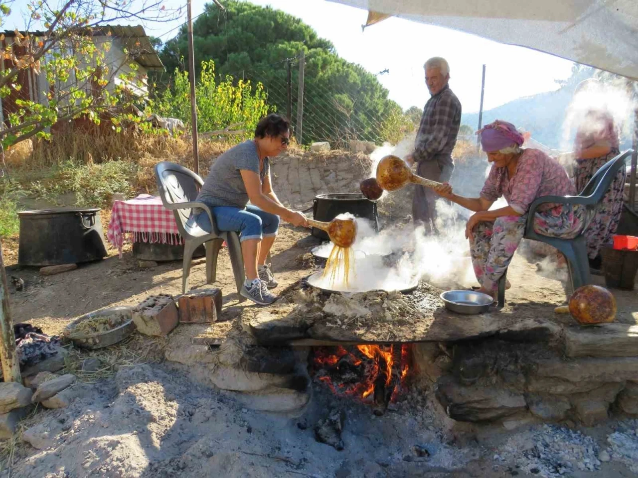 Aydın’da pekmez ocakları tütmeye başladı
