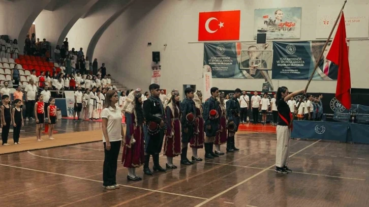 Aydın’da Yaz Spor Okulları, kapılarını gençler için açtı
