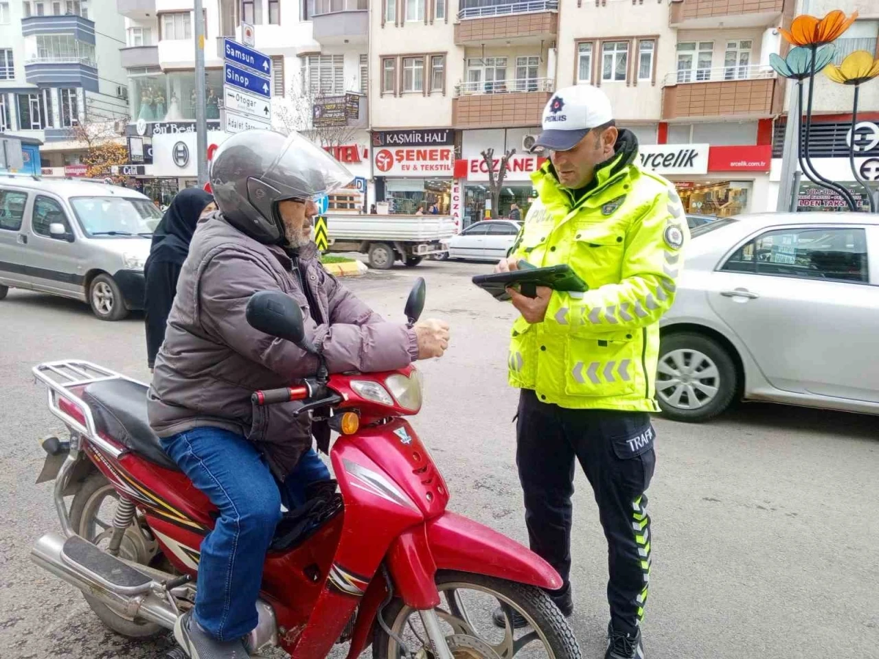 Bafra’da motosiklet denetimleri
