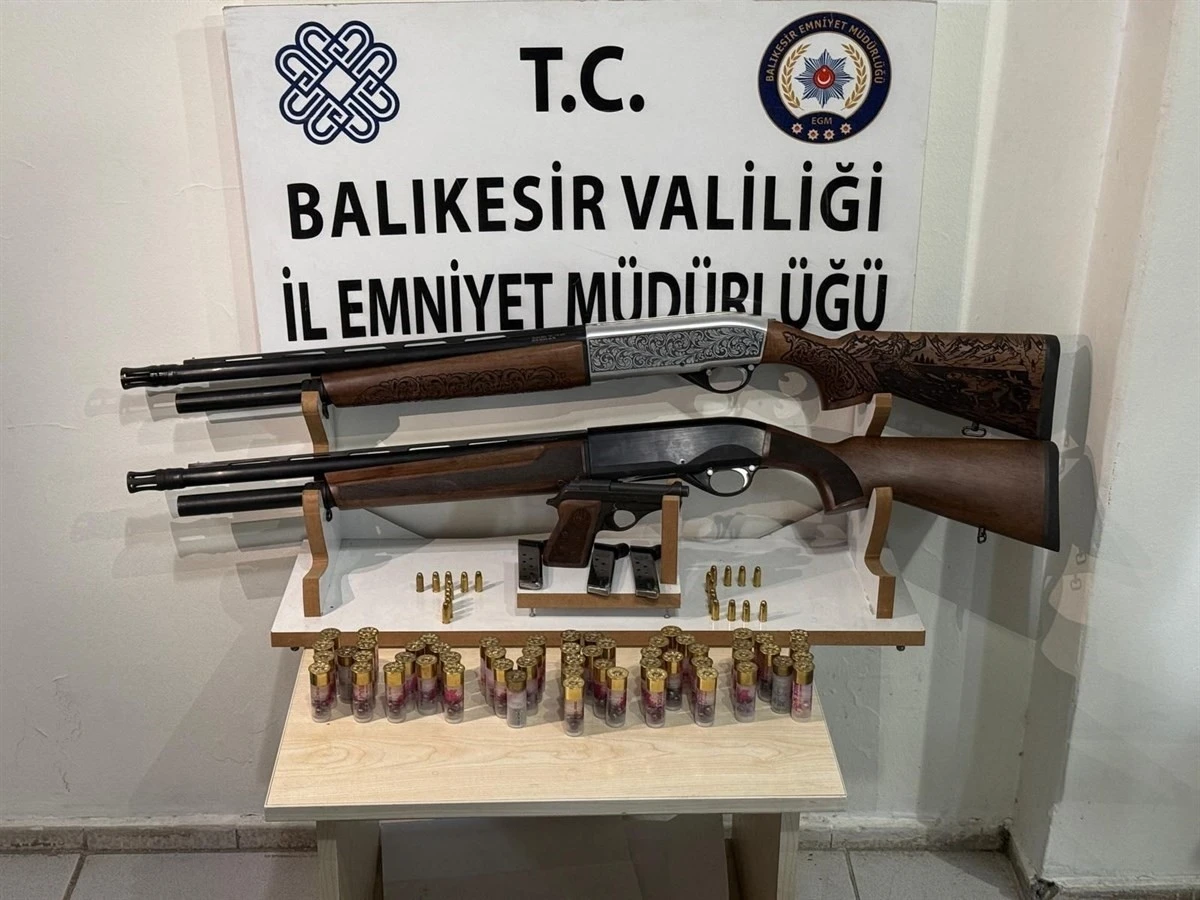 Balıkesir’de silah operasyonu
