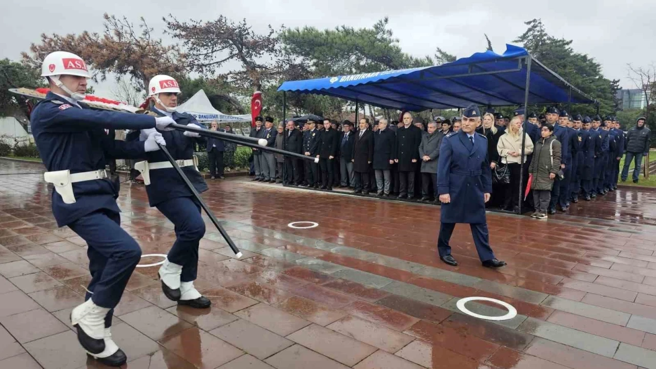 Bandırma’da 18 Mart Çanakkale Zaferi ve Şehitleri anma programı gerçekleştirildi
