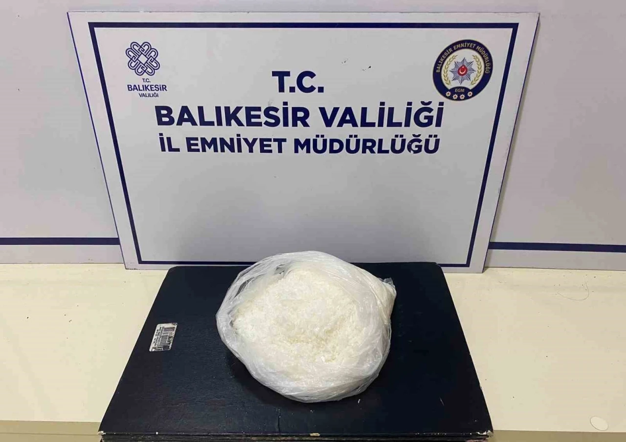 430 Gram Metamfetamin Ele Geçirildi