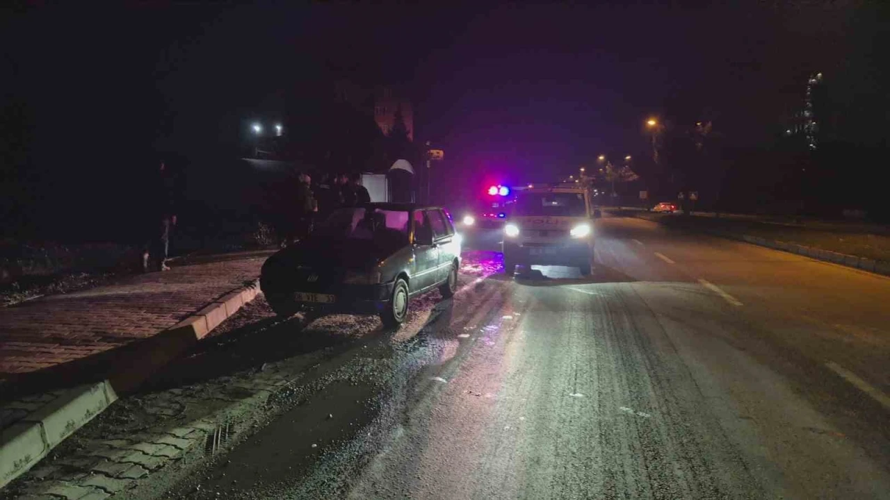 Bartın’da &quot;pes&quot; dedirten olay: Polisi görünce aracı bırakıp kaçtı
