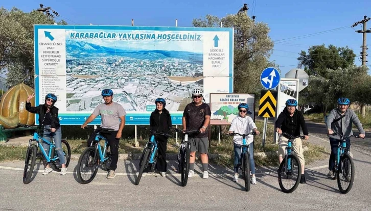 Basın çalışanları bisiklet turunda buluştu
