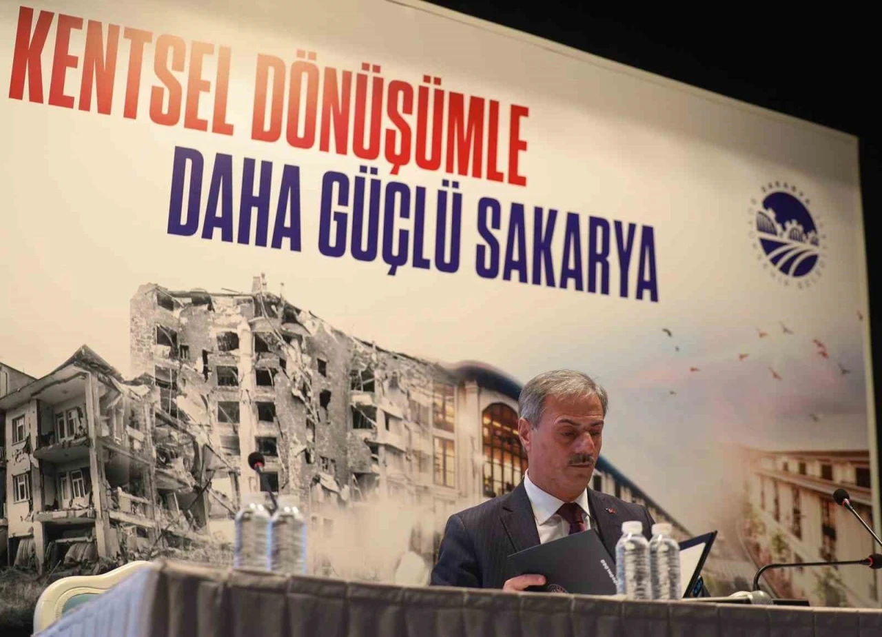 Başkan Alemdar: &quot;Kentsel dönüşümü de yapacağız, sanayideki dönüşümü de başaracağız&quot;
