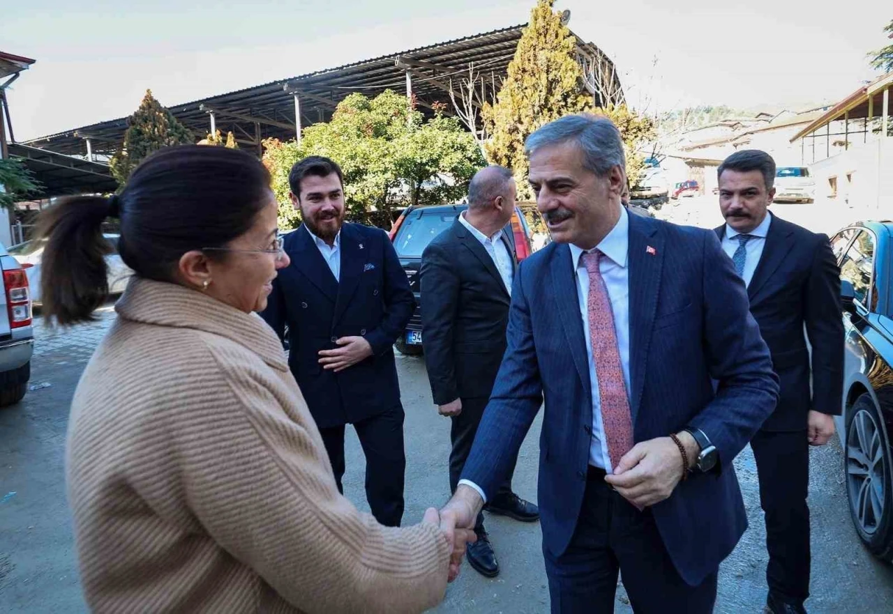 Başkan Alemdar: “Tarihi mirasımız Taraklı’yı güzel bir geleceğe birlikte taşıyacağız”
