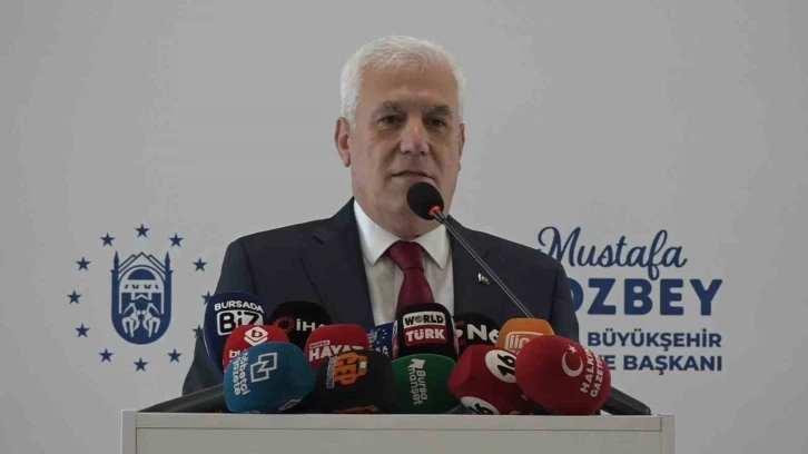 Başkan Bozbey: "Çiftçinin de köylünün de kıymetini biliyoruz"
