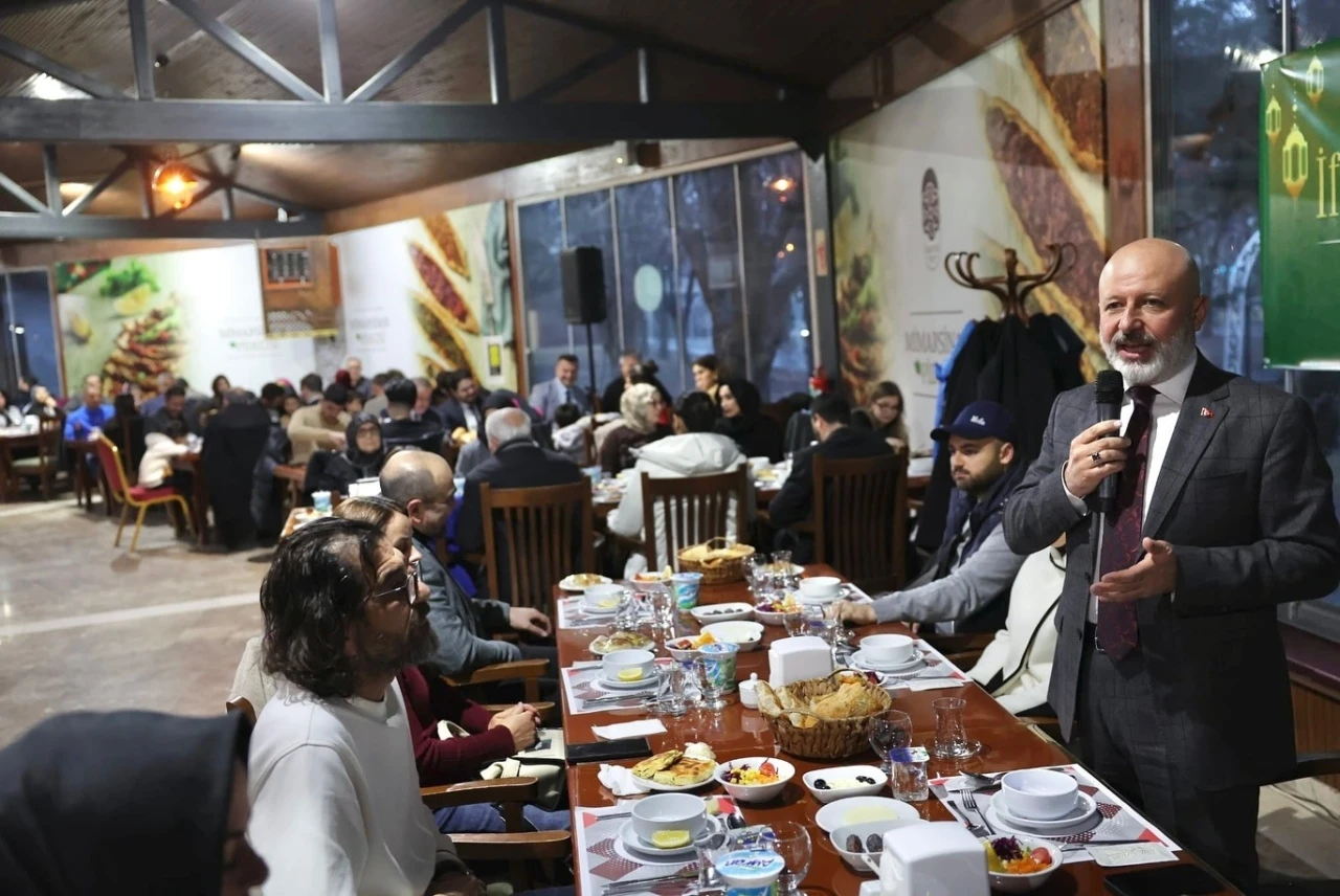 Başkan Çolakbayrakdar, "Şehrin ve Kocasinan’ın huzuru ile mutluluğu için elimizden geleni yapıyoruz"
