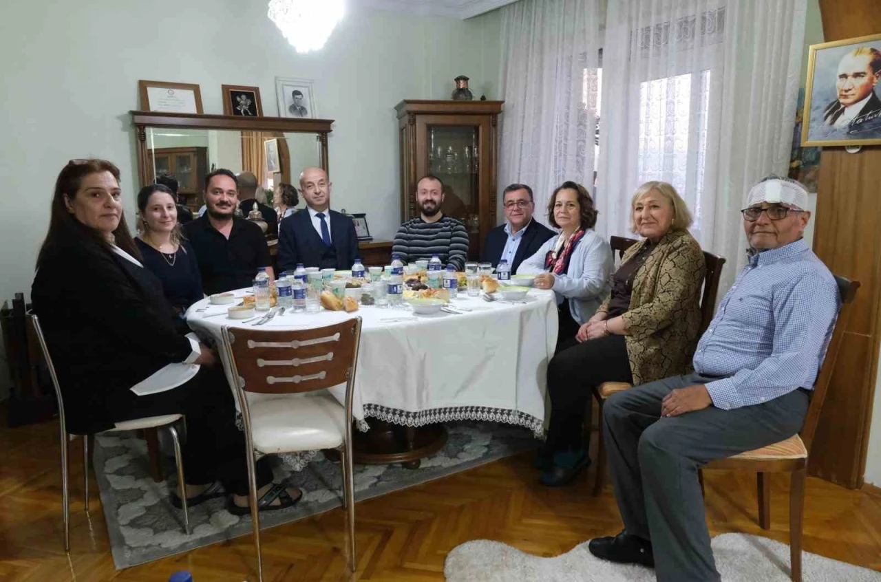 Başkan Hakan Şehirli’den esnaf ziyareti
