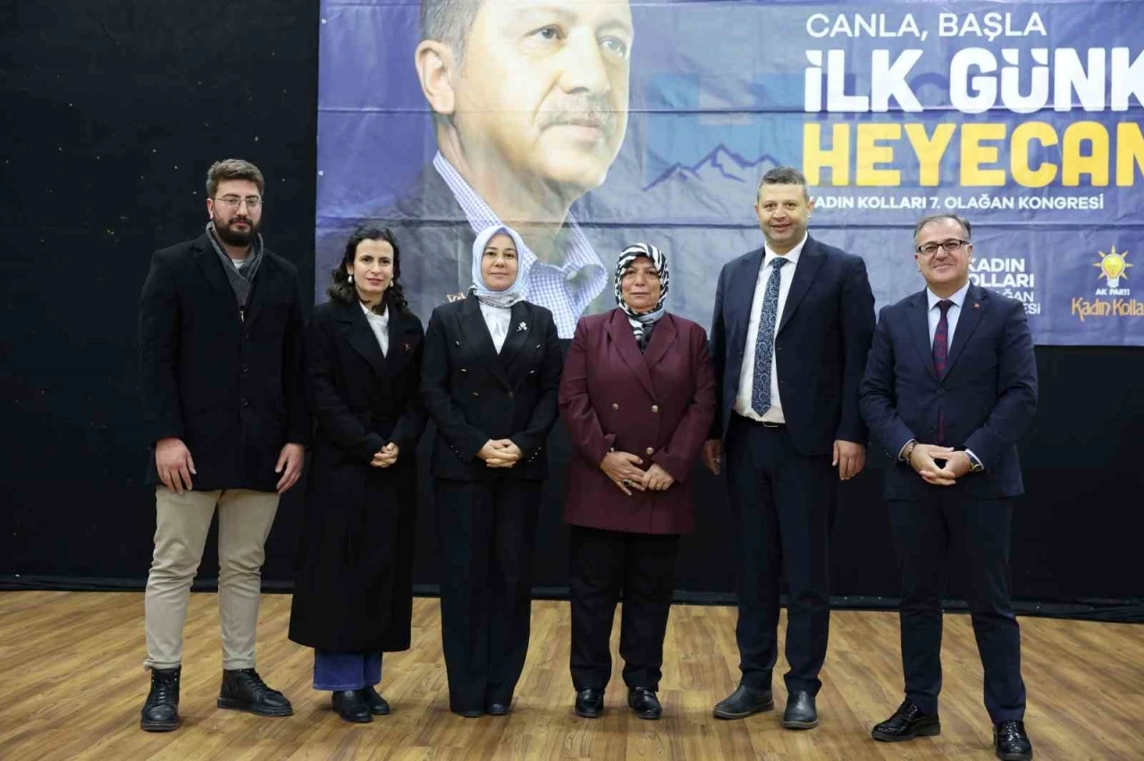 Başkan Özdoğan: "Hanım kardeşlerimiz ile yol yürümeye devam edeceğiz"
