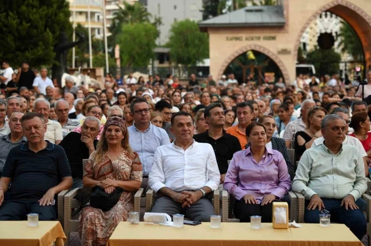 Başkan Özyiğit: "Farklılıklarımızı zenginlik olarak görüp, birbirimize kenetlenerek geleceğe daha umutla bakıyoruz"
