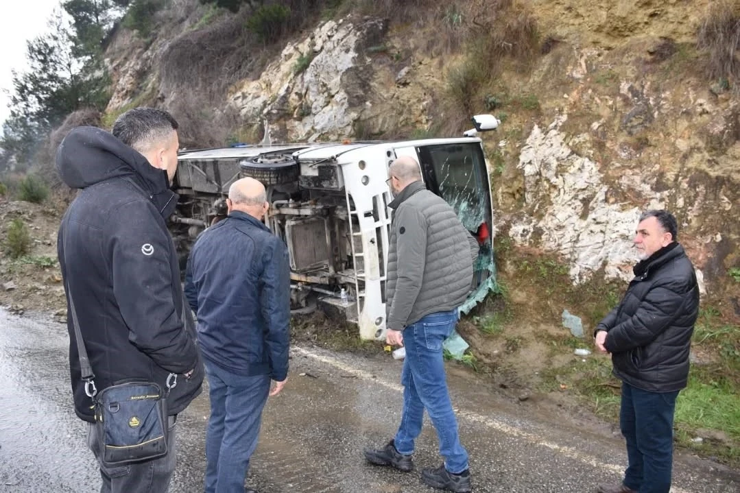 Başkan Zencirci kazada yaralanan vatandaşlara geçmiş olsun diledi
