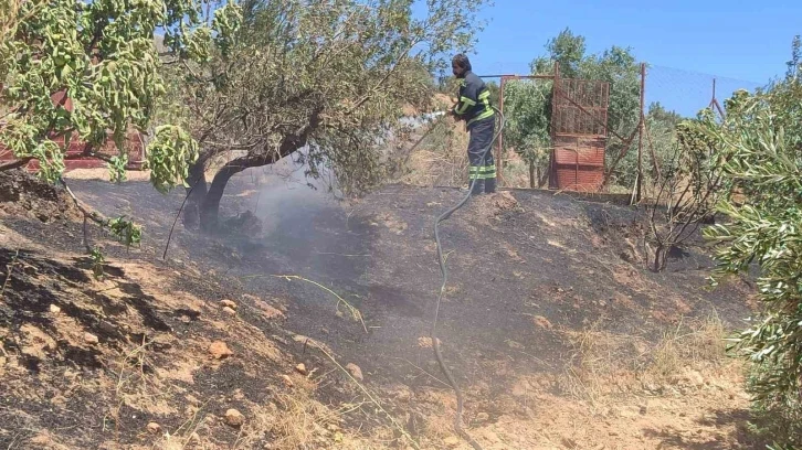 Belen’de çıkan bahçe yangınını itfaiye ekipleri söndürdü
