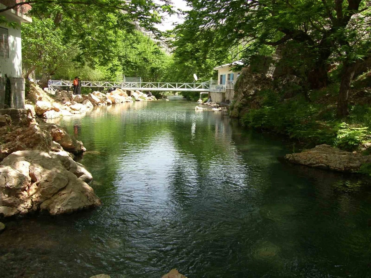 Besni Sugözü Mesire Alanı kapatıldı
