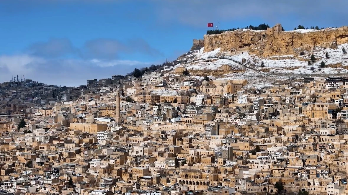 Beyaza bürünen Mardin, havadan görüntülendi
