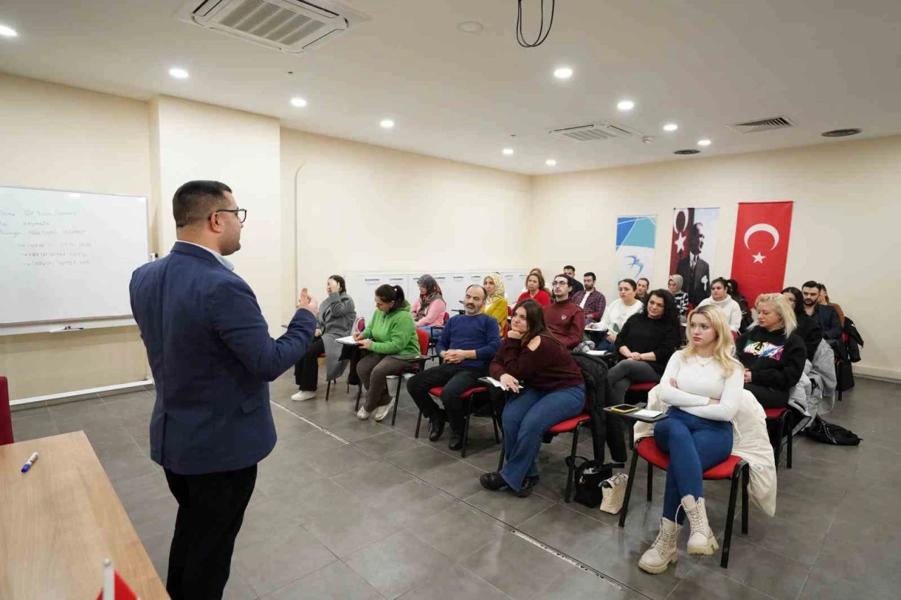 Beylikdüzü’nde uygulamalı muhasebe eğitimi başladı
