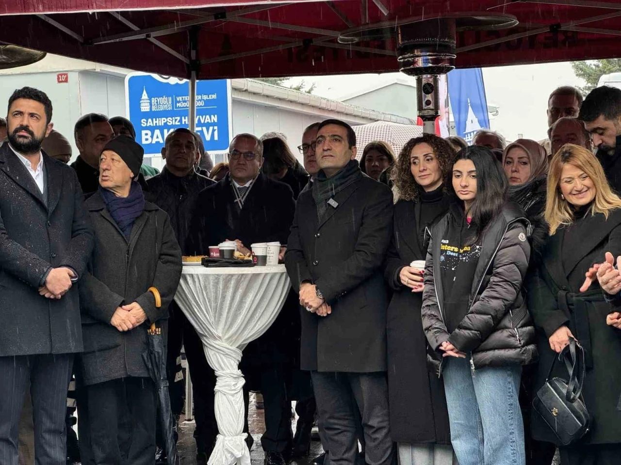 Beyoğlu’nda &quot;Sahipsiz Hayvan Bakımevi&quot; hizmete açıldı
