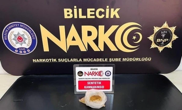 Bilecik’te adliye otoparkında hareketli dakikalar yaşandı
