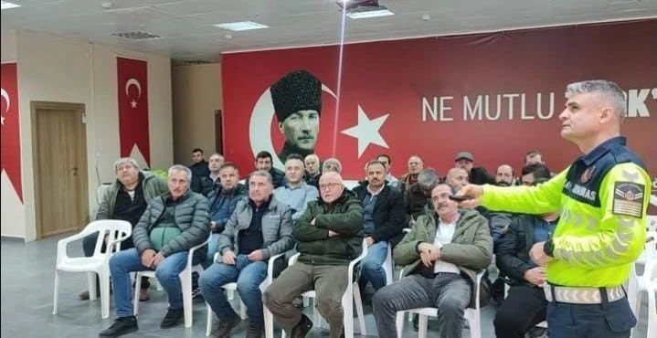 Bilecik’te taksi şoförlerine ‘Trafik Eğitim’ bilinci aşılandı
