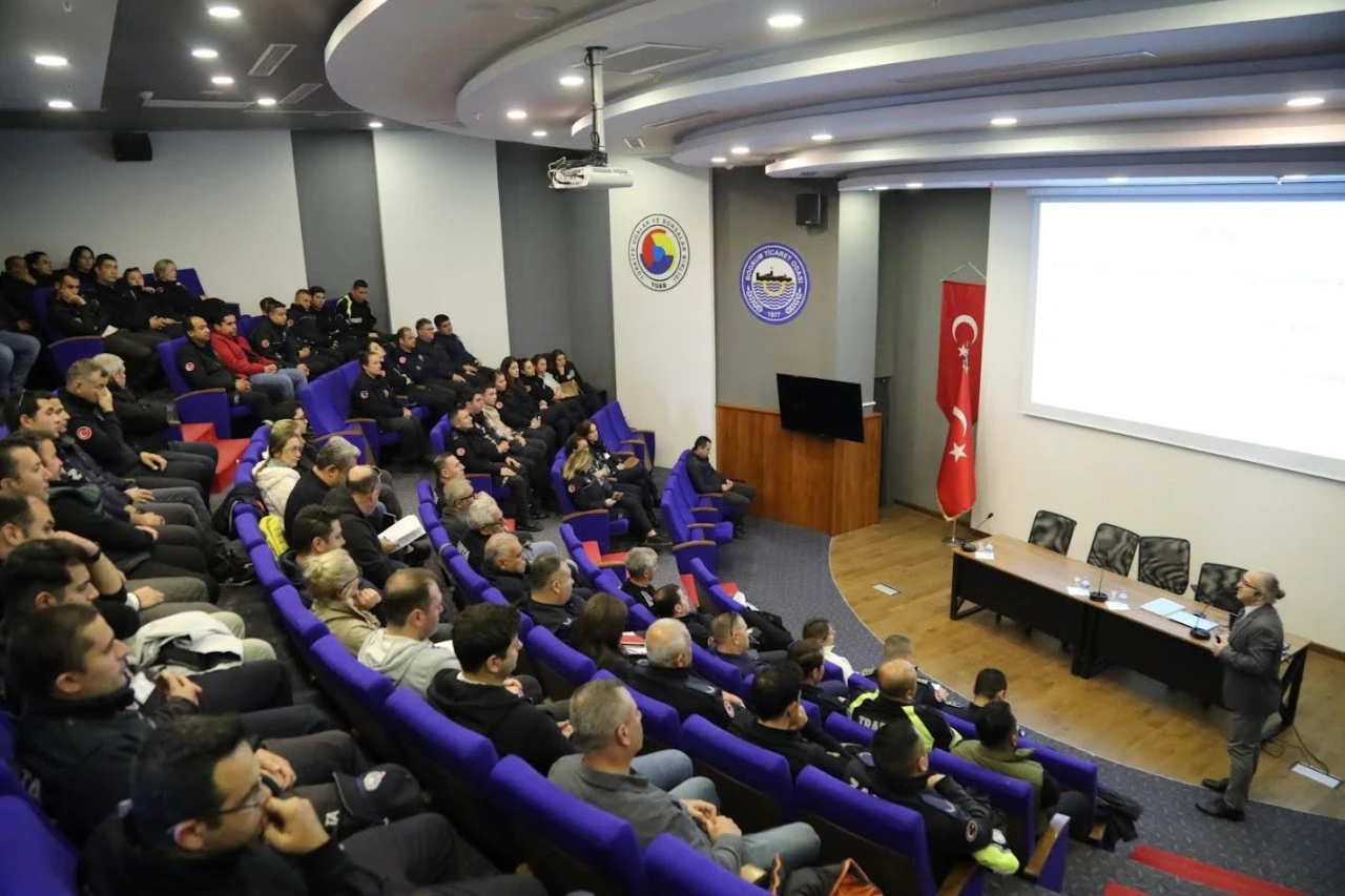 Bodrum Belediyesi Personeline Mesleki Gelişim Semineri