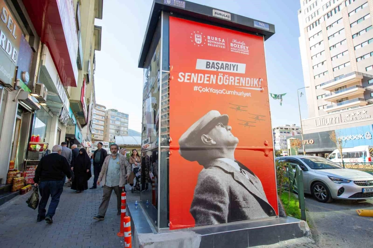 Bursa’yı, Cumhuriyet coşkusu sardı
