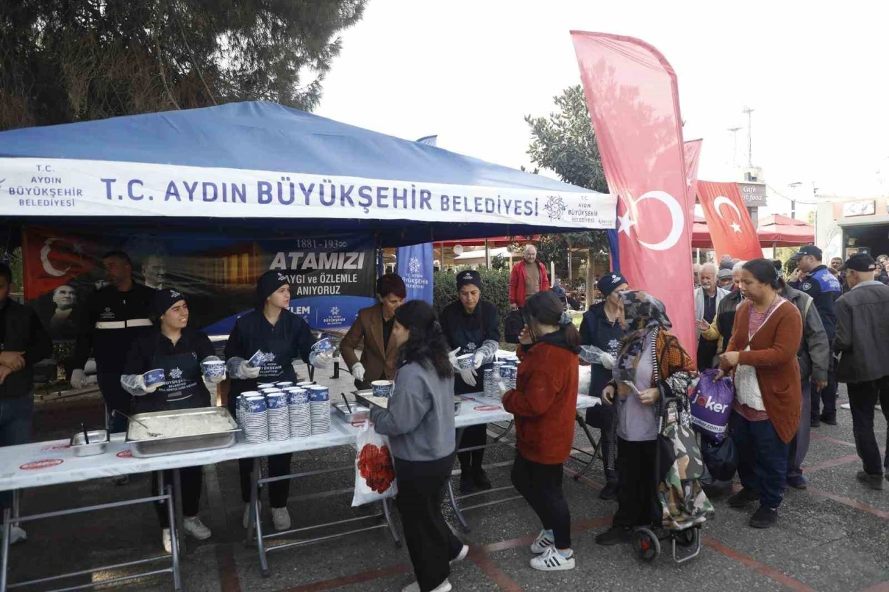 Büyükşehir, Atatürk için 17 ilçede hayır gerçekleştirdi
