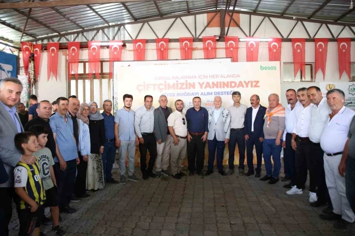 Büyükşehir ‘siyez buğdayı’ desteğiyle çiftçinin yanında
