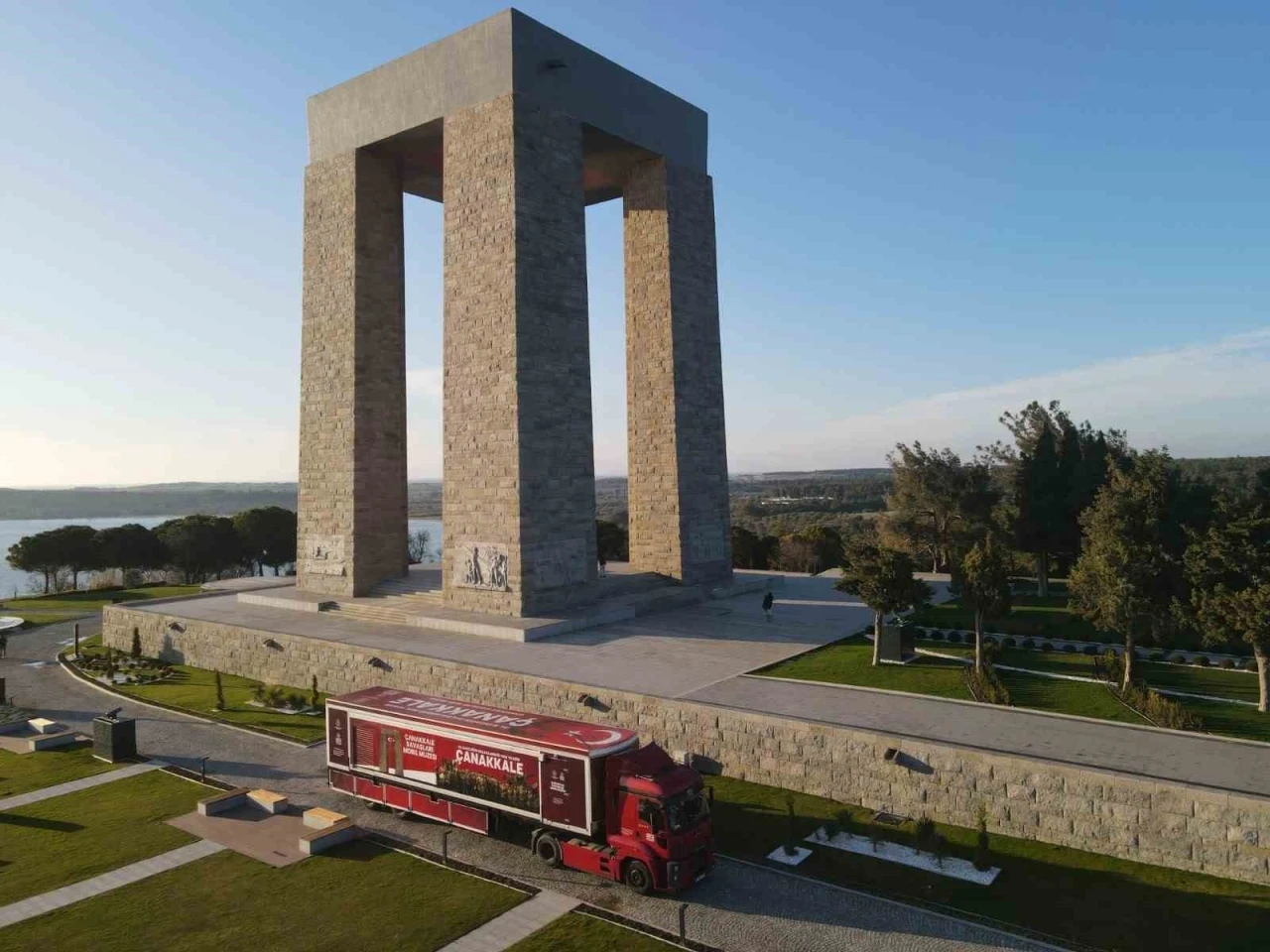 Çanakkale Savaşları Mobil Müzesi Balkanlar turuna çıkıyor
