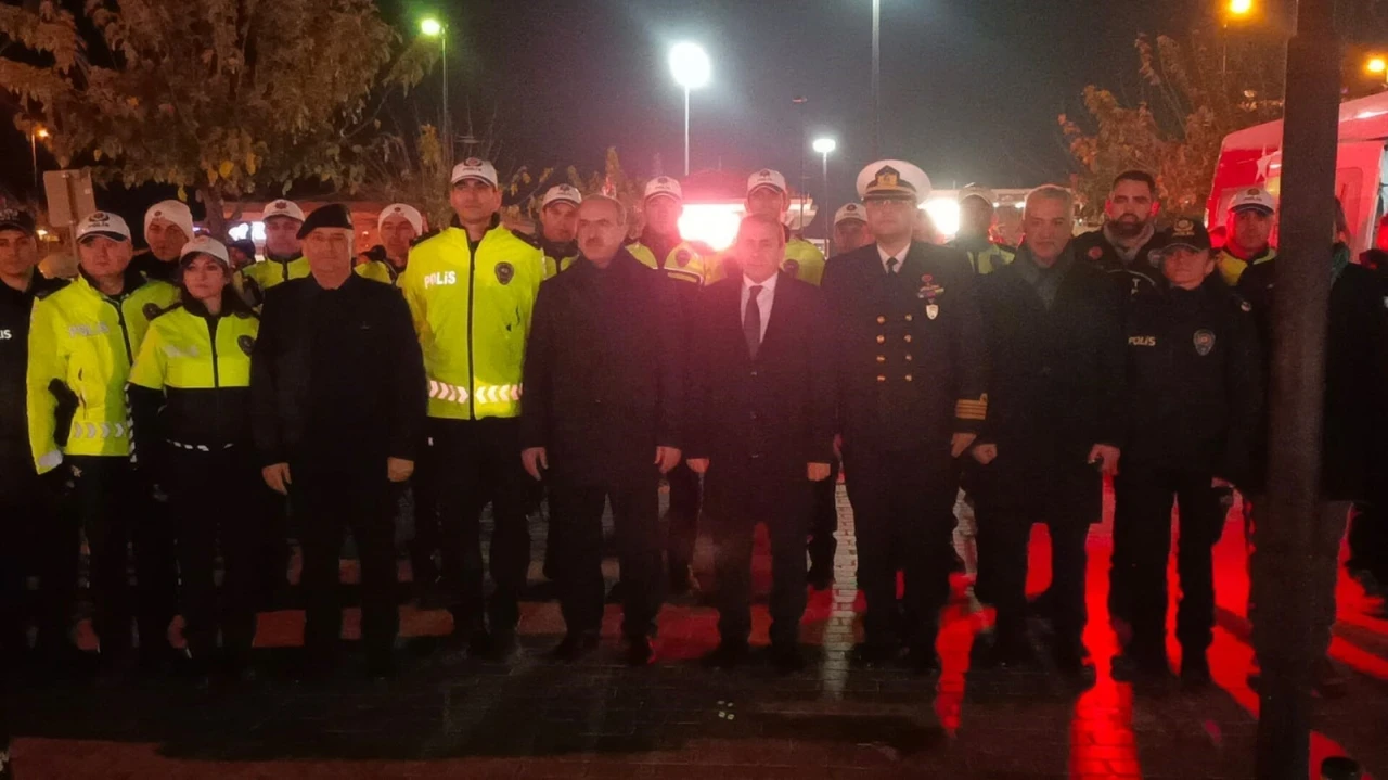 Çanakkale Valisi Toraman, yılbaşında görev başındaki personeli ziyaret etti
