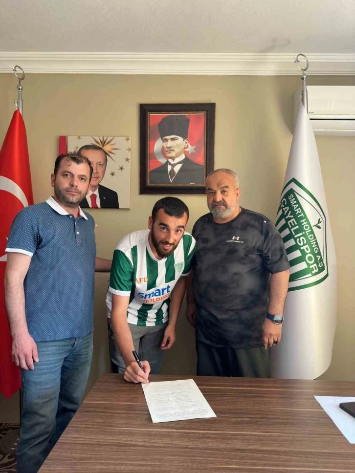 Çayelispor, Mehmet Aytemiz’i renklerine bağladı
